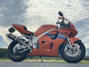 GSX-R750（GR7DA）SRAD