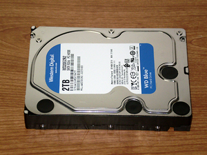 ★ 2TB ★ Western Digital Blue 【 WD20EZRZ 】 新同品 ★C5A