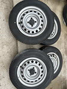 ★中古品★BRIDGESTONE STUDDLESS LIGHT TRUCK 155/80R14 4本タイヤセット鉄ホイール付き