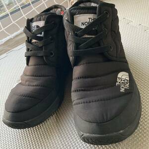 [１円〜]極美品＊THE NORTH FACE ノースフェイス ブーツ スニーカー NSE Traction Lite WP Chukka 23cm TNFブラック 撥水軽量 サーモライト