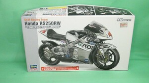 ハセガワ　1/12 「Honda RS250RW」スコットレーシングチーム　2009 WGP250 青山博一　チャンピオン獲得マシン　未組立