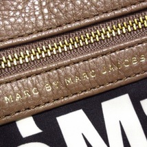 マークバイマークジェイコブス MARC BY MARC JACOBS ハンドバッグ M0001411 クラシックQウキタ レザー グレーピンク 美品 バッグ_画像8