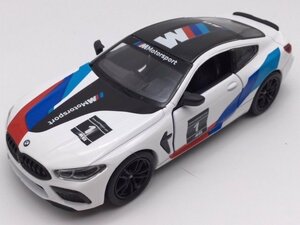 1台売り 白 1/38 BMW M8 コンペティション クーペ リバリー エディション ミニカー ドイツ車 スポーツカー 欧州車