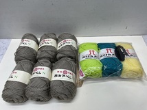 手芸用品　44 ★ 毛糸 ★　並太毛糸　50g×6玉　：ハマナカポニーの不思議なタワシ　製作キット　毛糸　50g×3玉　まとめて_画像1