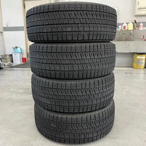 スタッドレス ブリヂストン BLIZZAK ICE 215/55R17 VRX2 輸出モデルブリザック アイス　日産　ジューク　4本セット 114.3 5穴