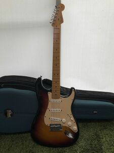 Fender ストラトキャスター　2004年製造　50周年アニバーサリーモデル