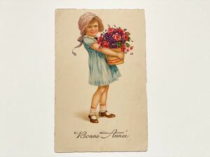 Art hand Auction Postal antigua [Niña con cesta de flores] Vestido azul Tarjeta de Año Nuevo Sombrero 1930 0059E, antiguo, recopilación, bienes varios, Tarjeta postal