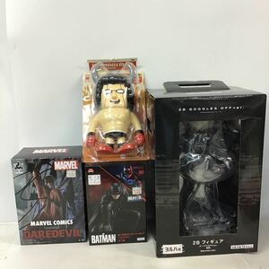 29【開封済あり】MARVEL DC スクエアエニックス 他 バッドマン 2B など 大人向けフィギュア 玩具 (140)