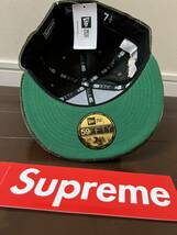 シュプリーム SUPREME 2022FW Velour Box Logo New Era ニューエラ コラボ ベロア CAP 22AW 7-3/8 帽子 緑 国内正規品_画像2