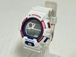 11h CASIO カシオ G-SHOCK 腕時計 ジー ショック GW-8900TR ガンダムカラー トリコロール ソーラー デジタル