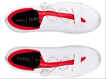 ●☆新品未使用品/FIZIK(フィジーク)//シューズ//R5 TEMPO OVERCURVE(19～) [40.0 TPR5OCMI1 2030 400 , 25.7cm]W/RED//r12000●☆_画像2