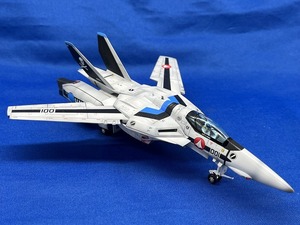 ハセガワ 1/72 VF-1S 　マックス機　