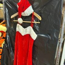 サンタ　コスプレ　ドレス 衣装 キャバクラ　ロングワンピース　クリスマス　長さ150㎝くらい　身幅　平置き約40㎝　肩紐　切れかけ_画像1