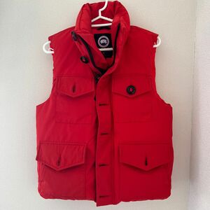 CANADA GOOSE ダウンベスト 希少レッド Sサイズ 