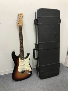 【b4】 FENDER USA Stratocaster フェンダー　ストラト エレキギター yosgt667 1126-73