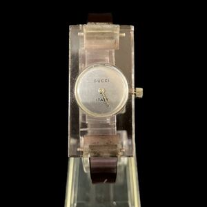 グッチ バングル 腕時計 GUCCI スケルトン レディース プラスチック製 角形 スクエア オールドグッチ クオーツ ヴィンテージ