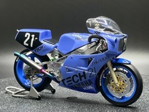 ヤマハ FZR750 鈴鹿8耐 TECH21 平忠彦&ケニーロバーツ 1/12 フジミ模型 完成品！_画像1