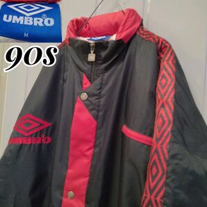 UMBRO アンブロ 90s ワンポイントロゴ刺繍　サイドラインダイヤ　マルチカラー　ナイロンジャケット