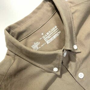 ◆MUJI(無印良品)/コットンBDシャツ/長袖/綿100%/シンプル/トラッド/(メンズ)sizeM/カーキ系/ブラウン系の画像3