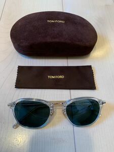 未使用！ TOM FORD(トムフォード) TF878-D 26V サングラス