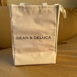 DEAN &DELUCA ホワイト保冷バック