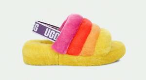 未使用 US購入 定価17600円 もこもこファー 26cm/UGG アグ フラッフ イヤー スライド サンダル ファー