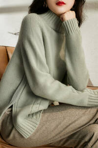  新品☆ふんわり柔らかミンクカシミヤ　着痩せ　デザインケーブル編み可愛いハイネックニットセーターミント色