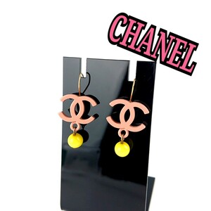 CHANEL ピアス