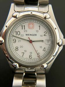 WENGERクォーツ 腕時計 可動　ユニセックスホワイト文字盤