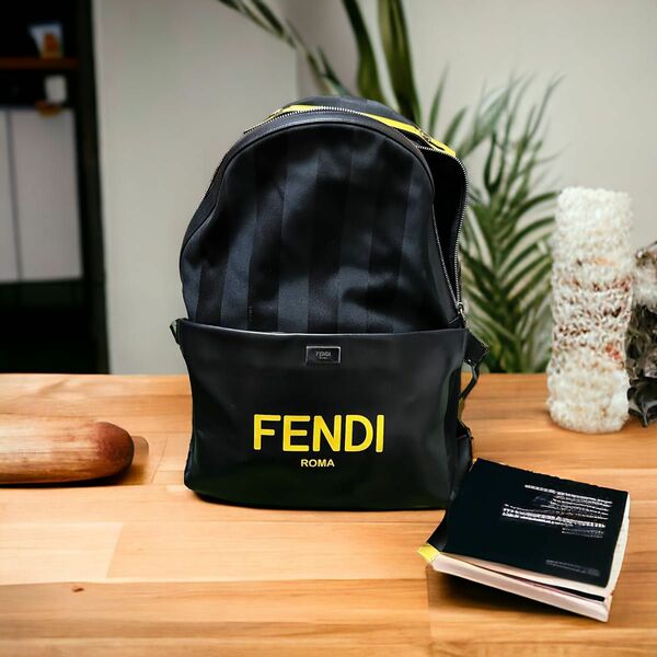 フェンディ FENDI ペカンリュック デイパック