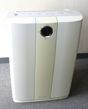 ▽ダイキン 光クリエール MCK70ME8-W 2011年製 加湿器付き空気清浄機 2,3回使用 _画像1
