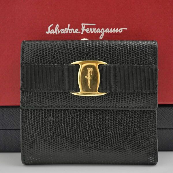 【極美品】Salvatore Ferragamo ヴァラリボン がま口　金金具