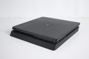 【動作OK】SONY PS4 CUH-2100A ソニー ブラック 薄型 箱付き ゲーム 趣味 遊び 010JJOH28
