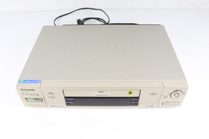 【動作OK】Panasonic NV-SVB1 パナソニック ビデオデッキ 2000年製 VHS 映像機器 家電 003JHJF60