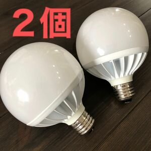 連休セール！　アイリスオーヤマ LED電球 昼白色 2個セットLdg7n g 6v3 100v 明るい大きなまあるい電球