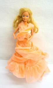昭和レトロ マテル社 Peaches 'n Cream Barbie バービー 人形 ボディ1966年 フィリピン製 着せ替え人形 ドール ※ドレス傷み・破損あり