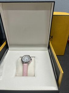 FENDI フェンディ アイシャイン F132024571T01 腕時計