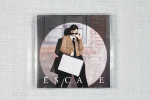 鈴木愛理　シングル　Escape／IDENTITY　初回生産限定盤　B　DVD付