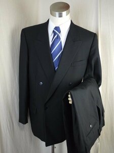 M605○冠婚葬祭対応礼服喪服○ウエストアジャスター○180YA7・ダブル4釦・背抜き・黒ブラックフォーマルダブルスーツ