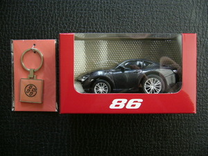 非売品■TOYOTA　86　キーリング＆プルバックカー　2個セット■トヨタ　86