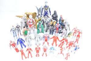 【30点以上】ウルトラマン キングギドラ ゴジラ等 特撮 ヒーロー 戦隊 バンダイ 円谷プロ ソフビ フィギュア等 まとめ 0379-HA