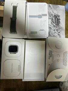 Apple Watch ウルトラ LPL5765AWULチタニュウム、グリーンアルパインループ49