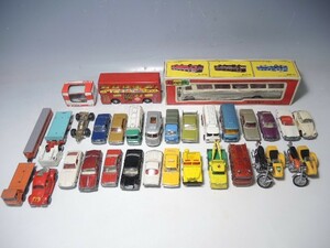 102/○ミニカーまとめて沢山 トミカ/マッチボックスなど 車 バス おもちゃ 玩具 当時物 tomica MATCHBOX