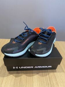 UNDER ARMOUR