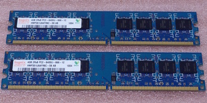 ○Hynix HMP351U6AFR8C-S6 2枚セット - PC2-6400U/DDR2-800 240Pin DDR2 UDIMM 8GB(4GB x2) 動作品