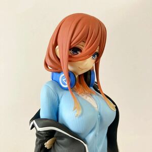 美品■五等分の花嫁 フィギュア 中野三玖 制服ver The Quintessential Quintuplets Miku Nakano Figure ごとよめ 三玖 みく 美玖 ミク