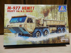 1/35　M-977 HEMT HEAVY 10t U.S. TRUCK　　＜イタレリ＞