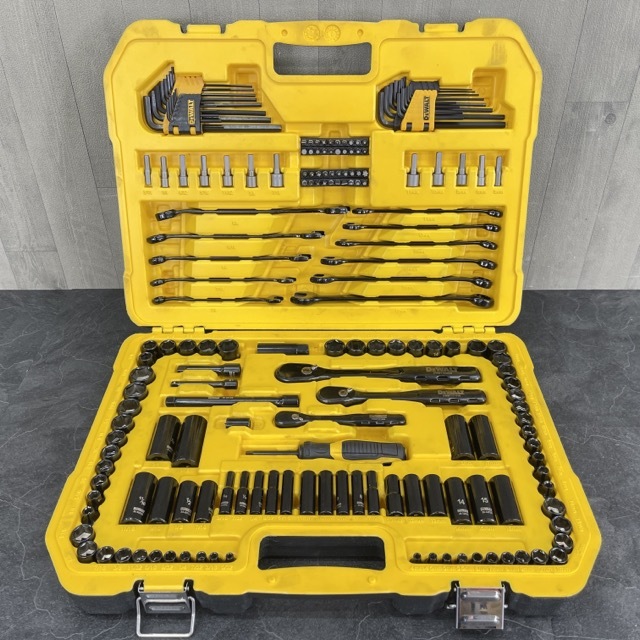 Yahoo!オークション -「デウォルト dewalt」(工具セット) (ハンド