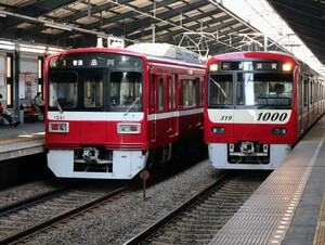 ★[1-2729]鉄道写真:京急電鉄 1000形と1500形の並び★Lサイズ