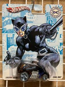 ホットウィール　DCコミックス キャットウーマン　クールワン　バットマン　BATMAN CATWOMAN COOL ONE HotWheels DC COMICS 